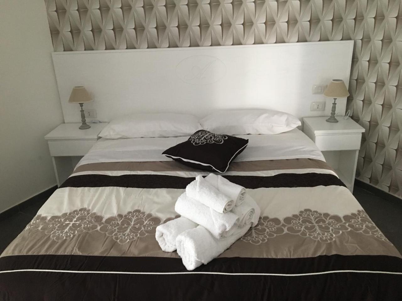נאפולי B&B Alambrado Rooms & Suites מראה חיצוני תמונה