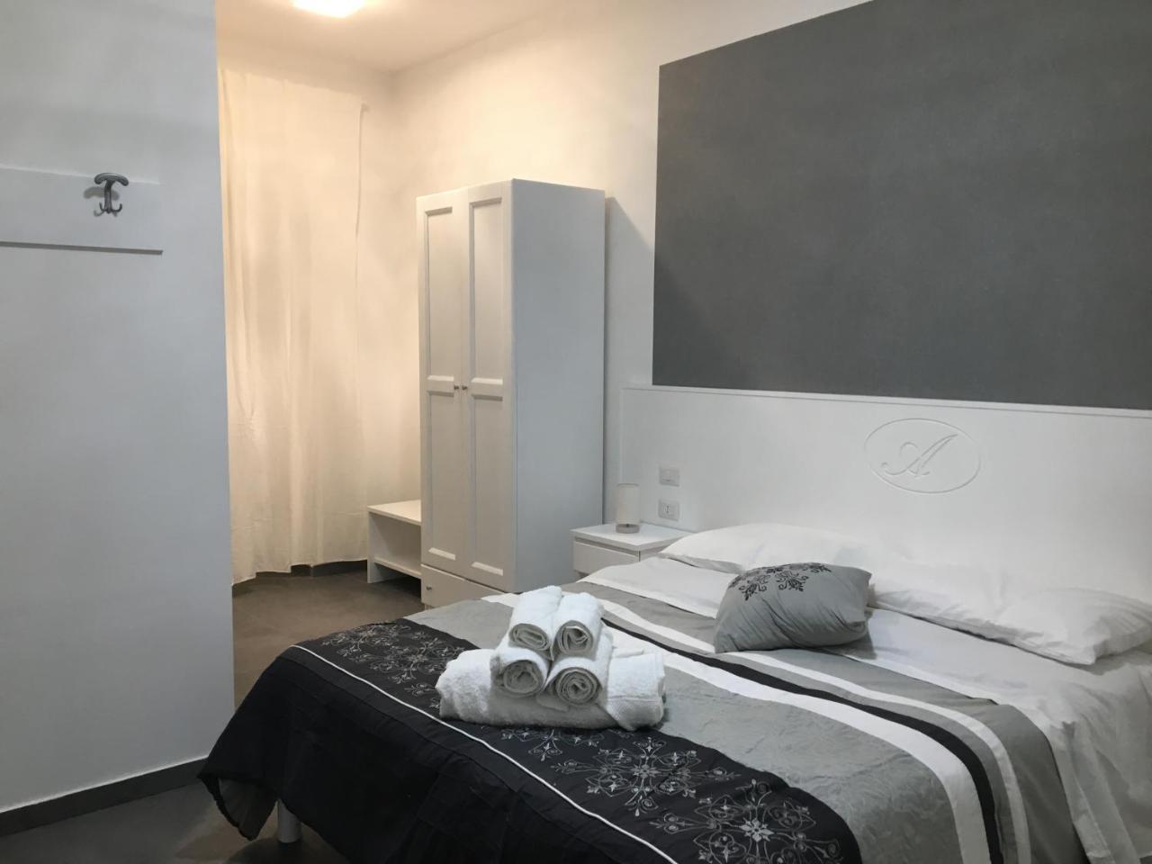 נאפולי B&B Alambrado Rooms & Suites מראה חיצוני תמונה