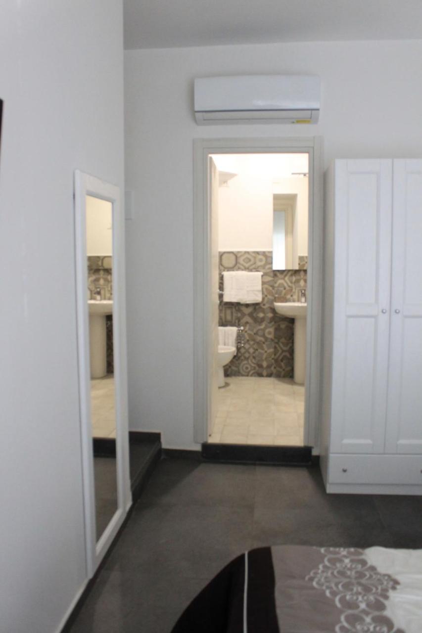 נאפולי B&B Alambrado Rooms & Suites מראה חיצוני תמונה
