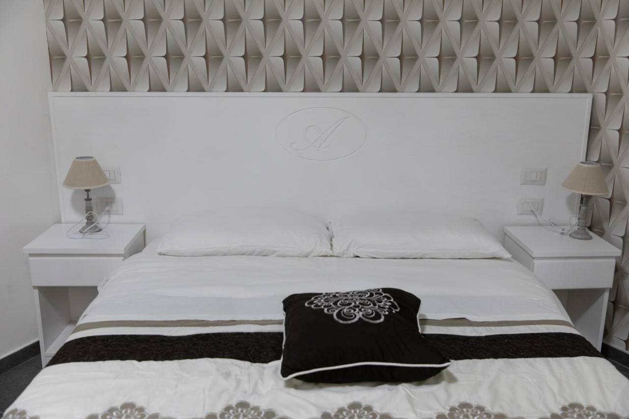 נאפולי B&B Alambrado Rooms & Suites מראה חיצוני תמונה